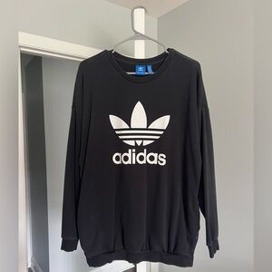 Oversized Vintage adidas Crew Sweatshirt